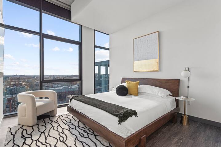 Explore Fulton Market + Retreat in Modern Comfort gallery image 3