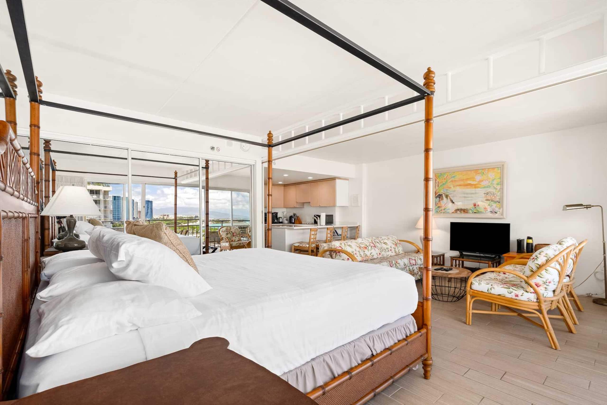 Condo in Honolulu · ★4.76 · 1 bedroom · 1 bed · 1 private bath - Image 9