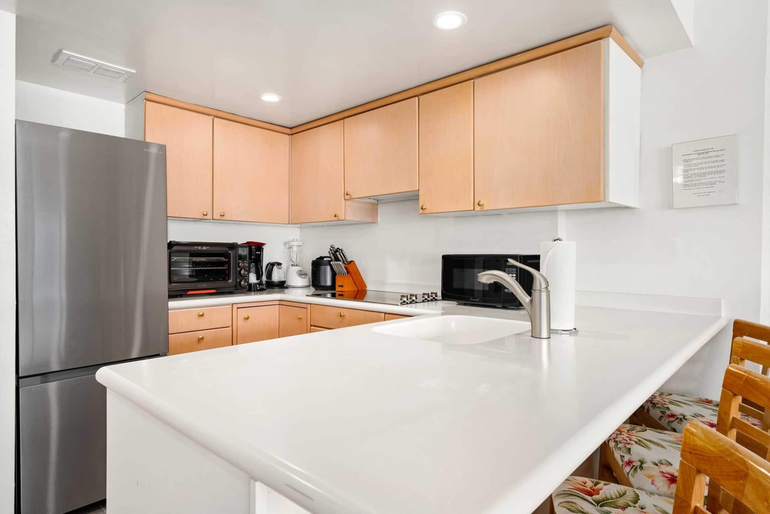 Condo in Honolulu · ★4.76 · 1 bedroom · 1 bed · 1 private bath - Image 14