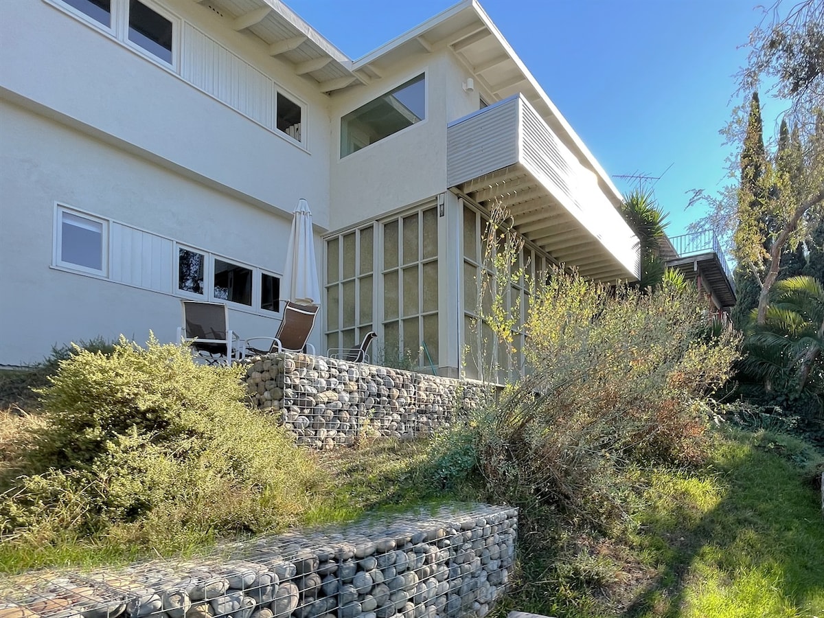 Bohemian Modern Home In Silver Lake - Houses for Rent in Los