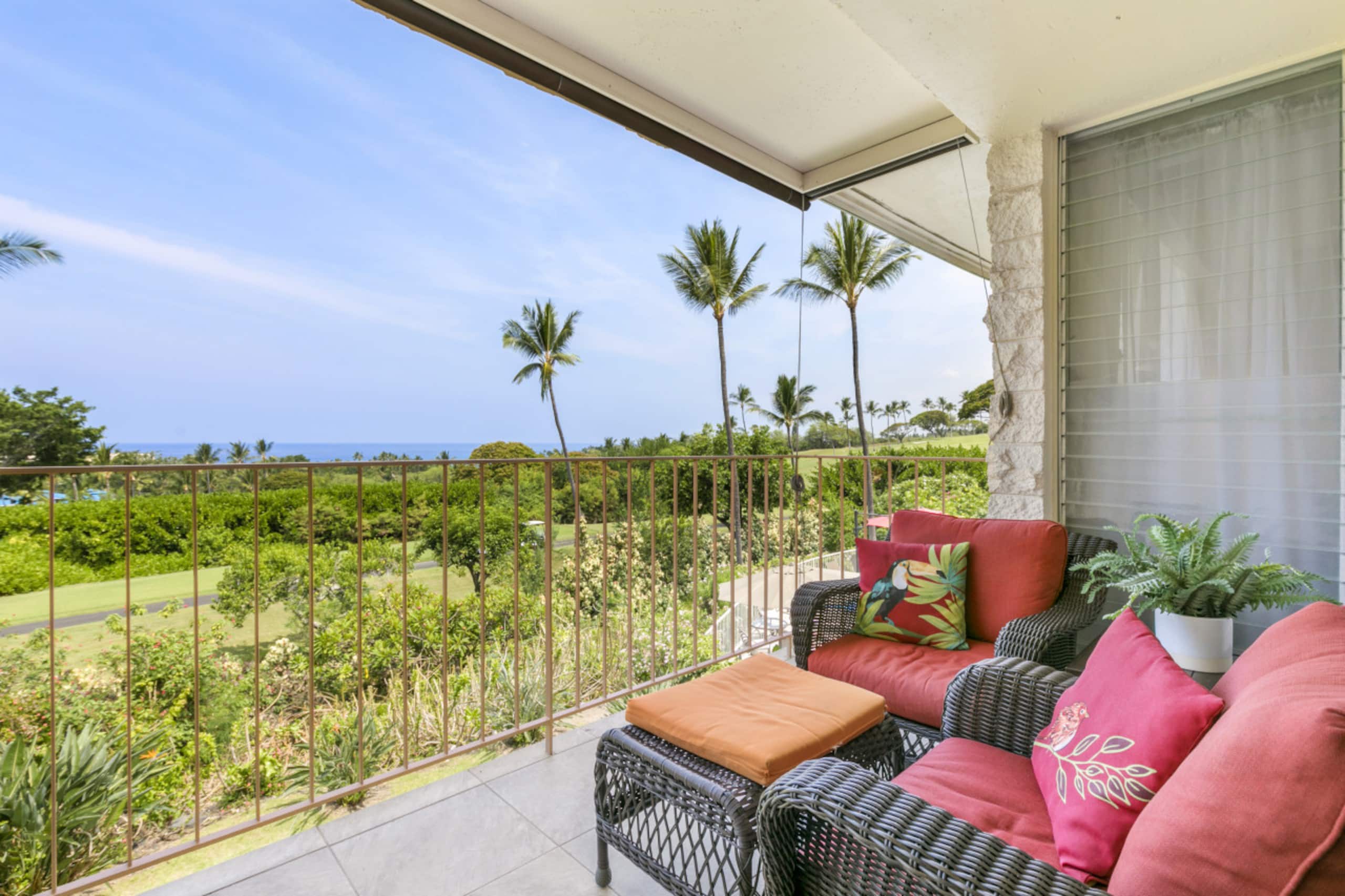 Condo in Kailua-Kona · ★4.61 · 2 bedrooms · 2 beds · 2 baths - Image 13