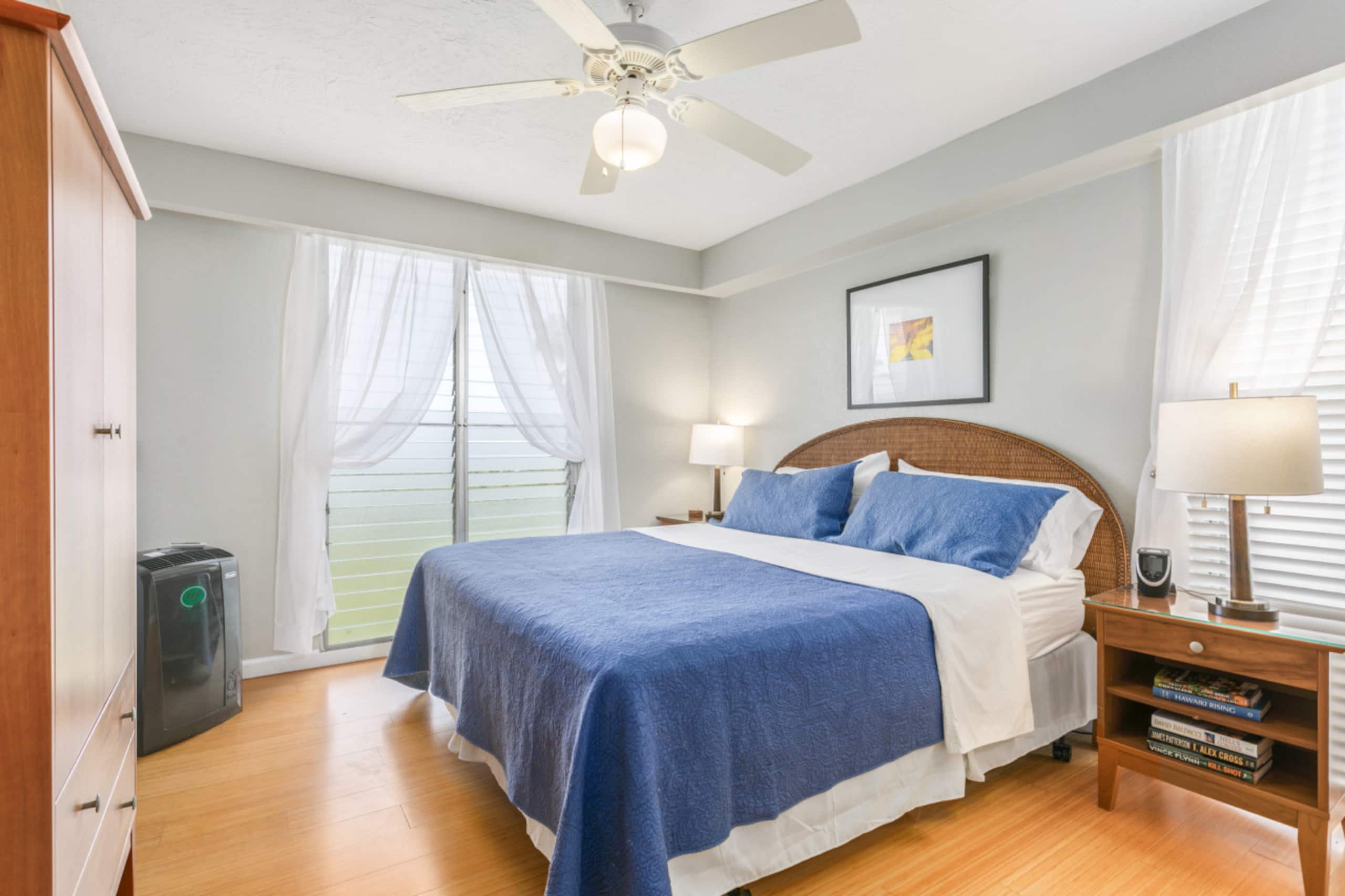 Condo in Kailua-Kona · ★4.61 · 2 bedrooms · 2 beds · 2 baths - Image 5