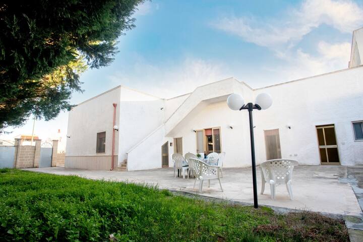 Villa Estrela | on the beach of Torre Lapillo
