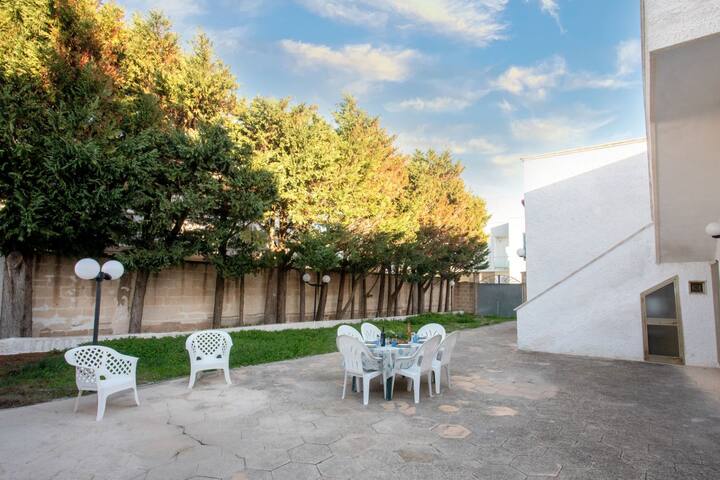 Villa Estrela | on the beach of Torre Lapillo gallery image 3