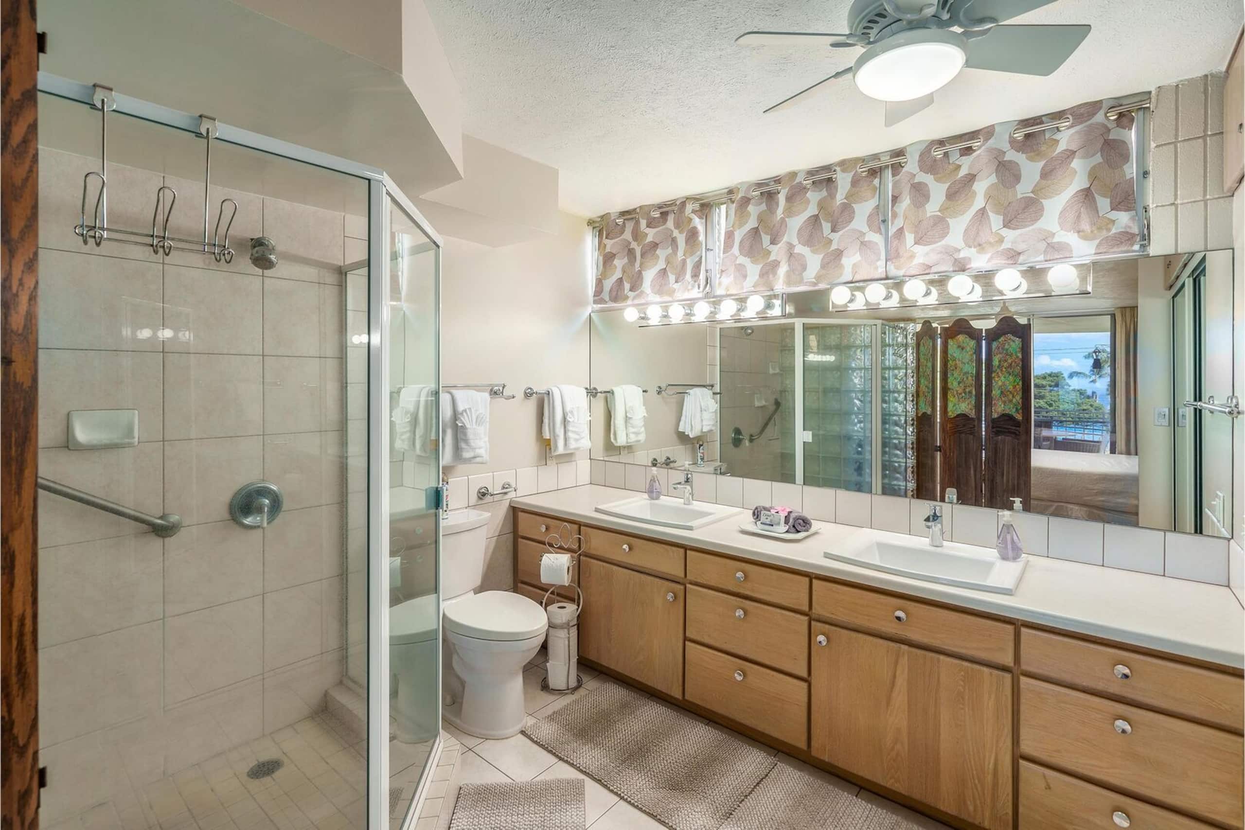 Condo in Kihei · ★4.9 · 2 bedrooms · 2 beds · 2 private baths - Image 32