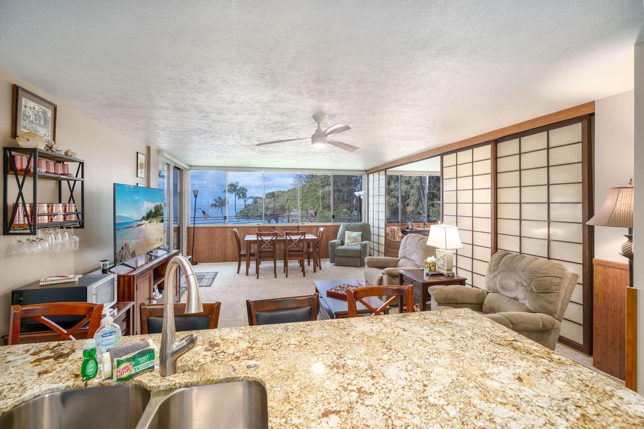 Condo in Kihei · ★4.9 · 2 bedrooms · 2 beds · 2 private baths - Image 25