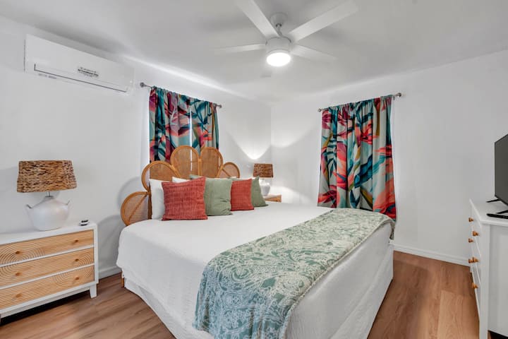 Salt Water Suites In North Redington Beach - North Redington Beach, FL