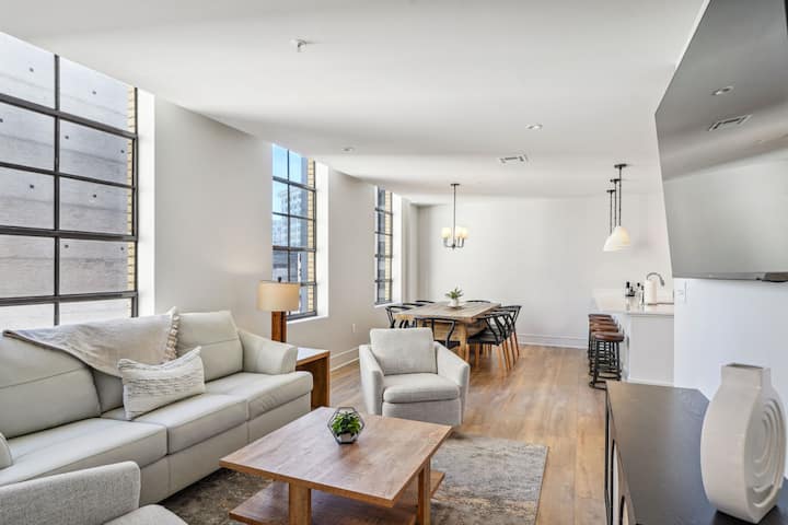Spacious 5bd, Walk To French Quarter - New Orleans, LA