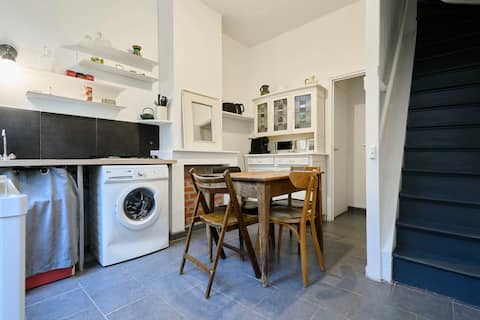 Top Airbnb: Little house in the old town of Lille à Vauban Esquermes
