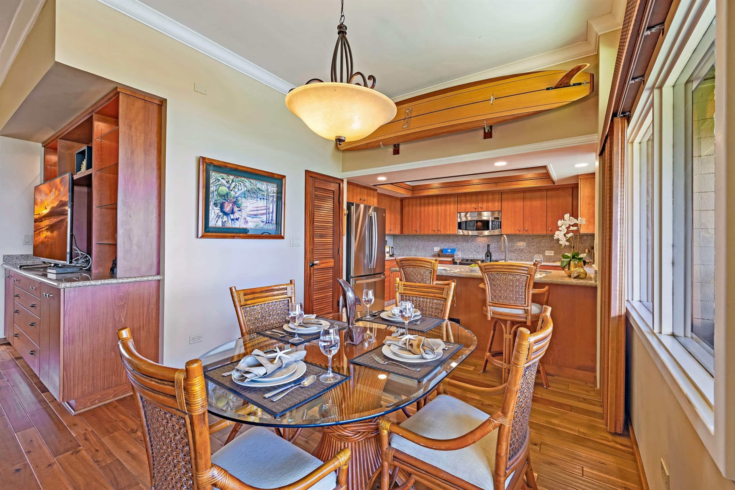 Condo in Lahaina · ★4.96 · 1 bedroom · 2 beds · 2 shared baths - Image 24
