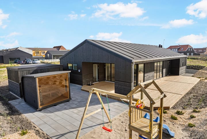 Newly Built Luxury Holiday Home, Sensommervej 4 - Løkken
