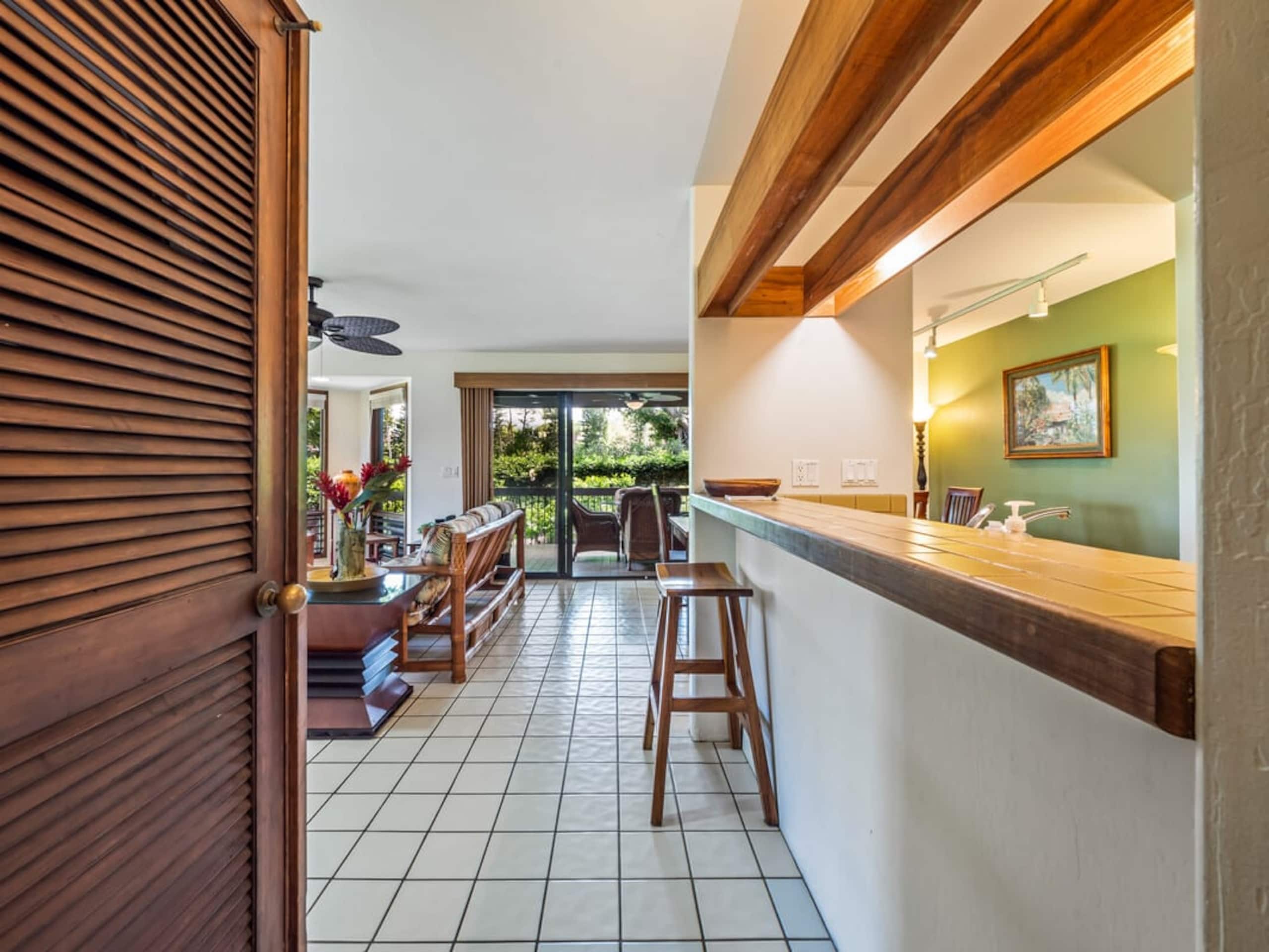 Condo in Kailua-Kona · ★4.7 · 2 bedrooms · 3 beds · 2 baths - Image 44