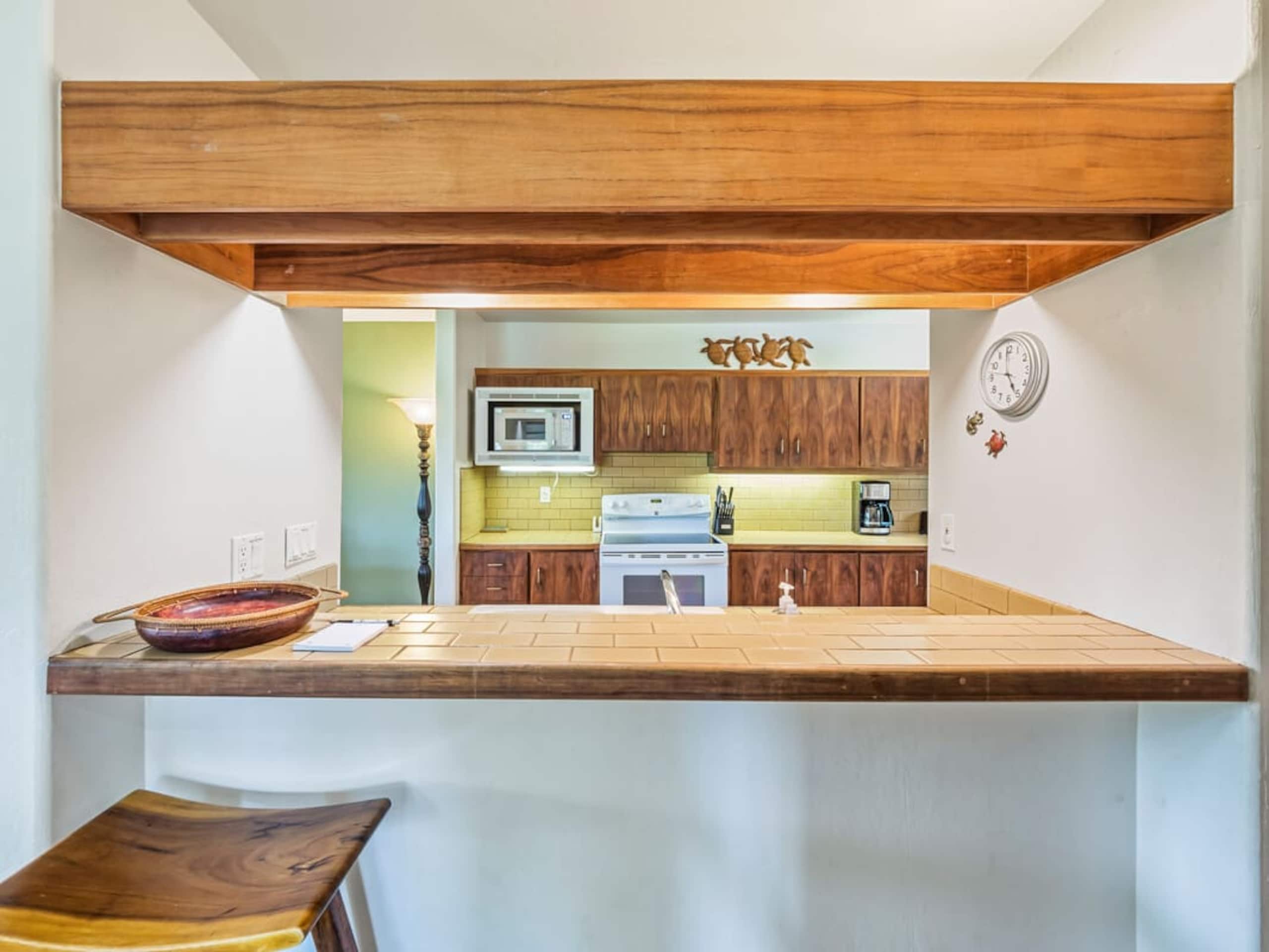 Condo in Kailua-Kona · ★4.7 · 2 bedrooms · 3 beds · 2 baths - Image 8