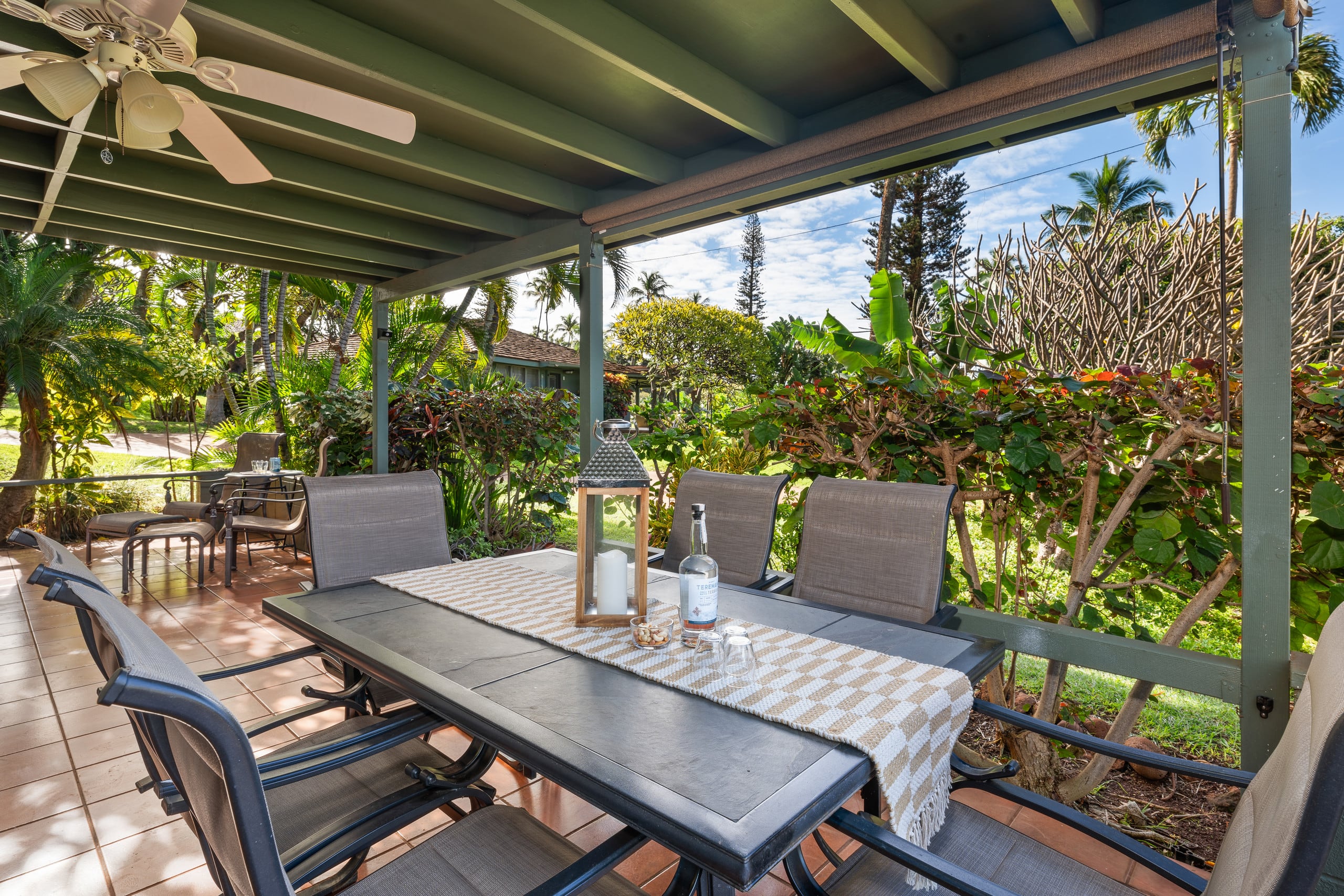 Condo in Lahaina · ★5.0 · 2 bedrooms · 3 beds · 2 baths - Image 1