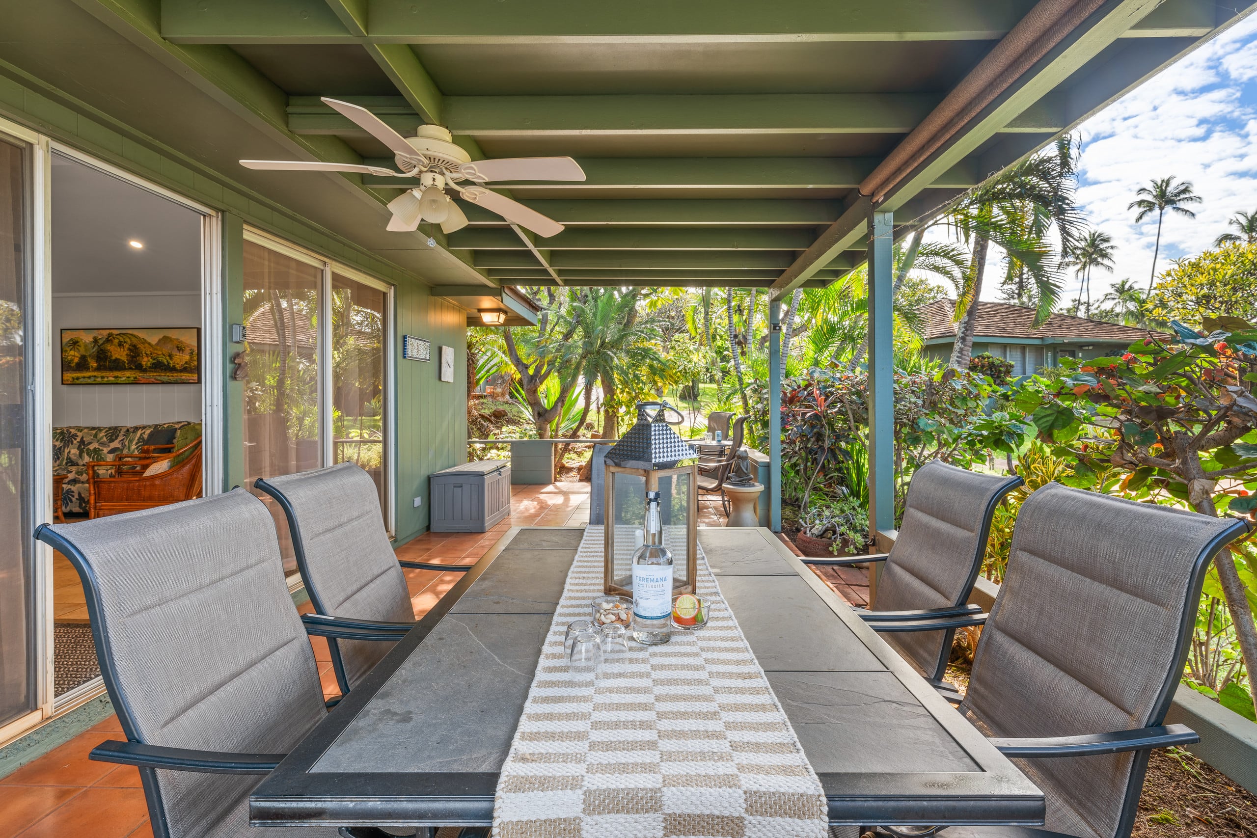 Condo in Lahaina · ★5.0 · 2 bedrooms · 3 beds · 2 baths - Image 28
