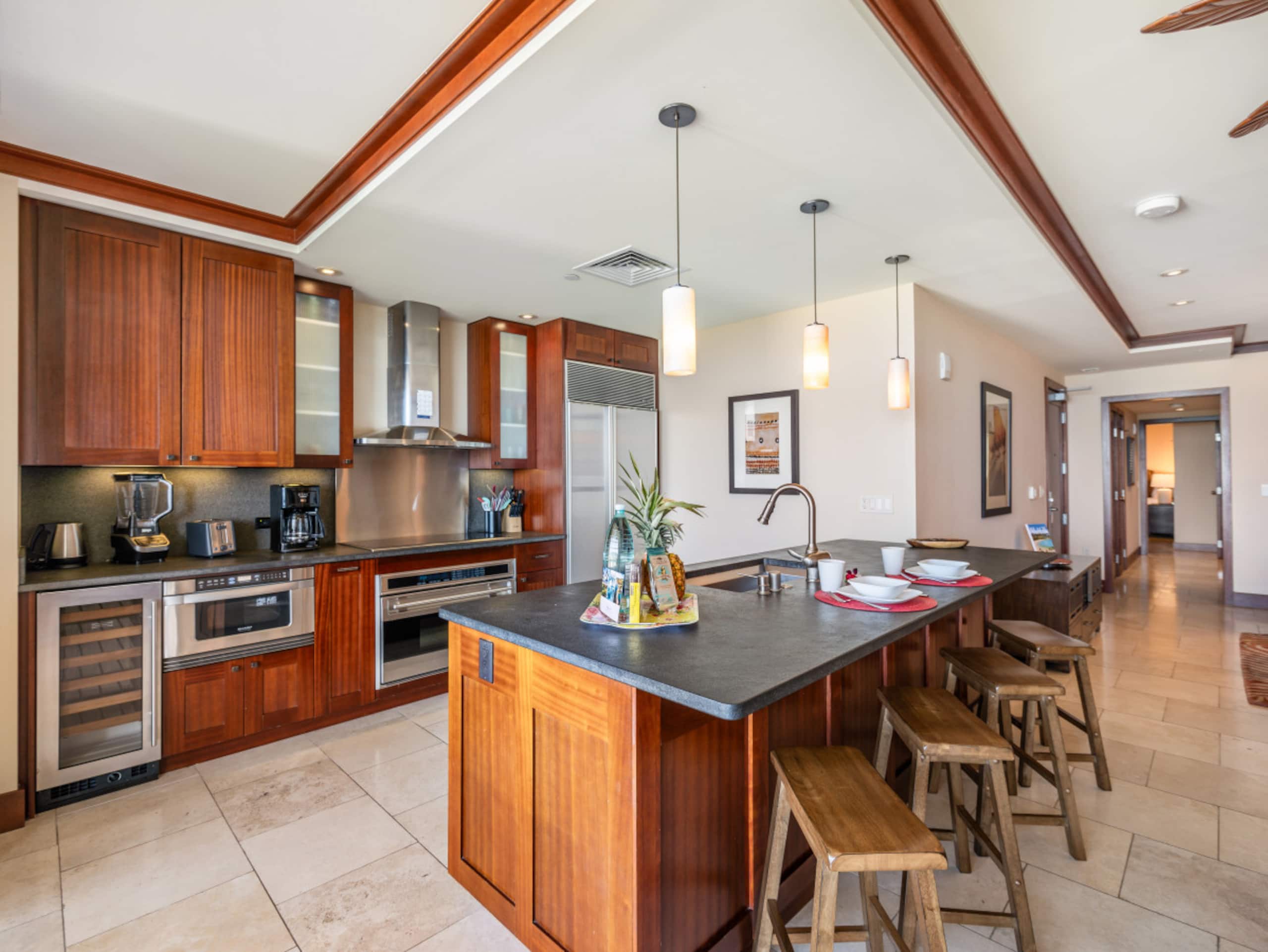 Hale Keani O-1203 stunning Views: Sept. Special! - Image 16