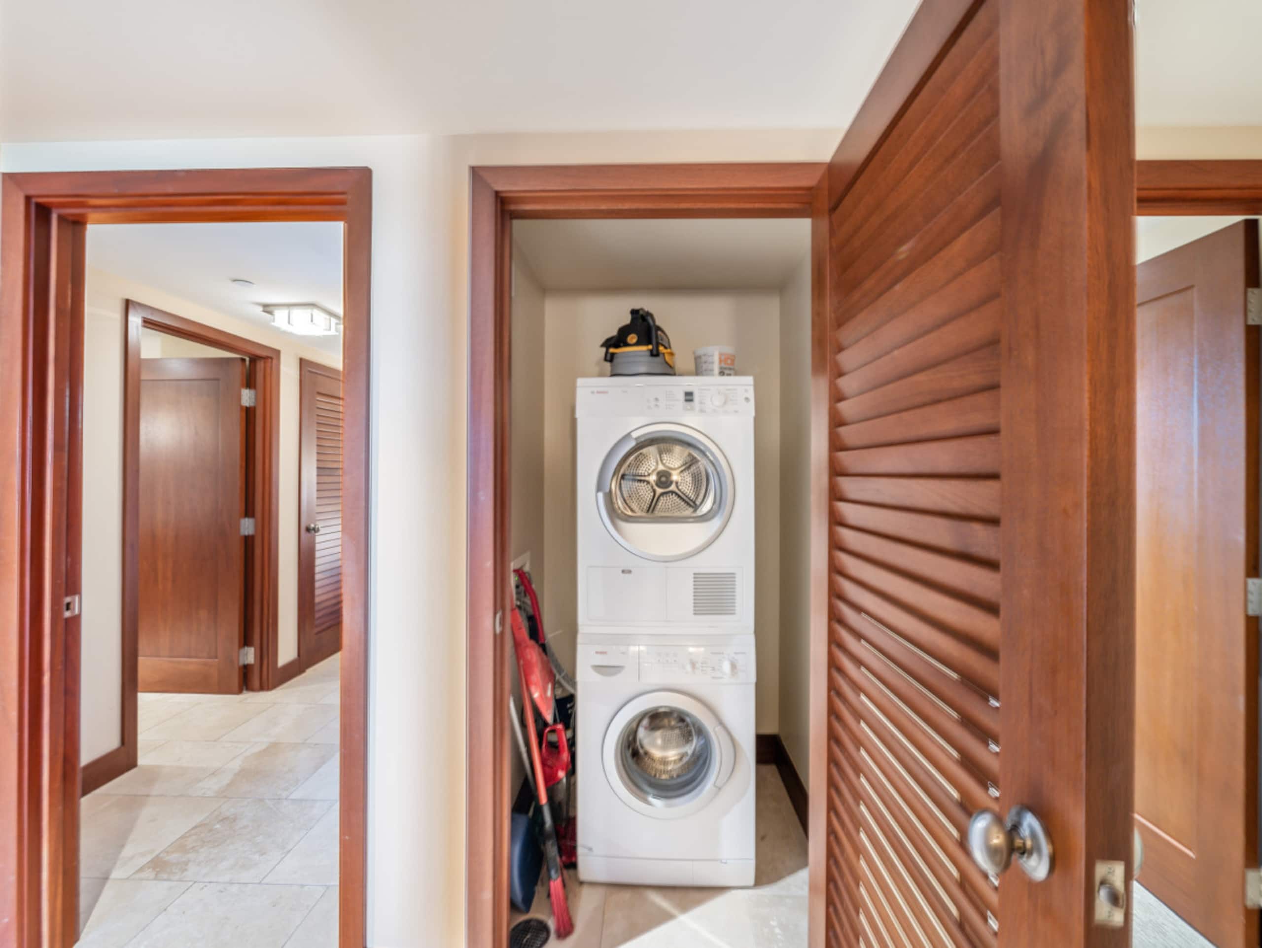 Hale Keani O-1203 stunning Views: Sept. Special! - Image 42