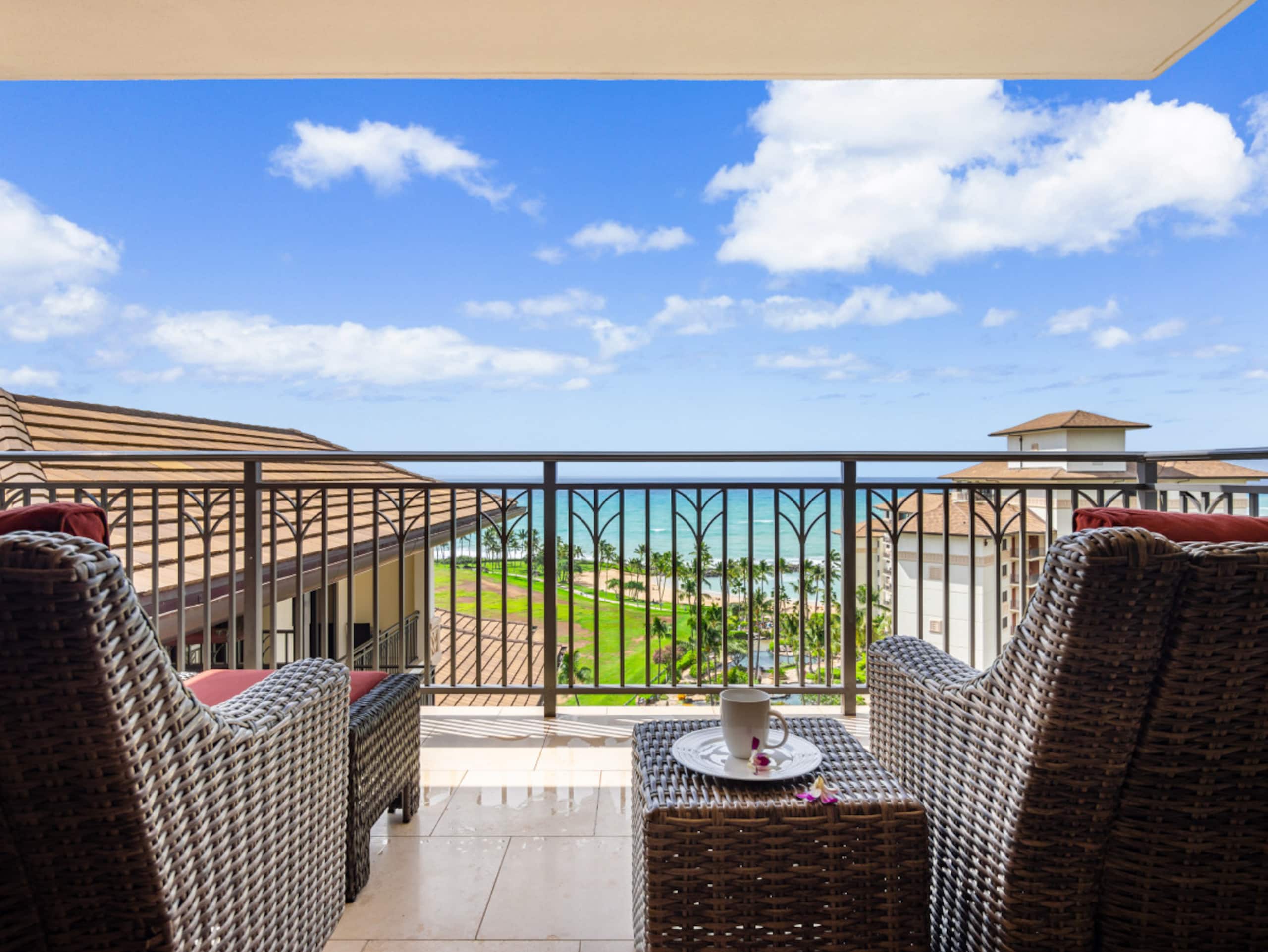Condo in Kapolei · ★5.0 · 2 bedrooms · 3 beds · 2 shared baths - Image 8