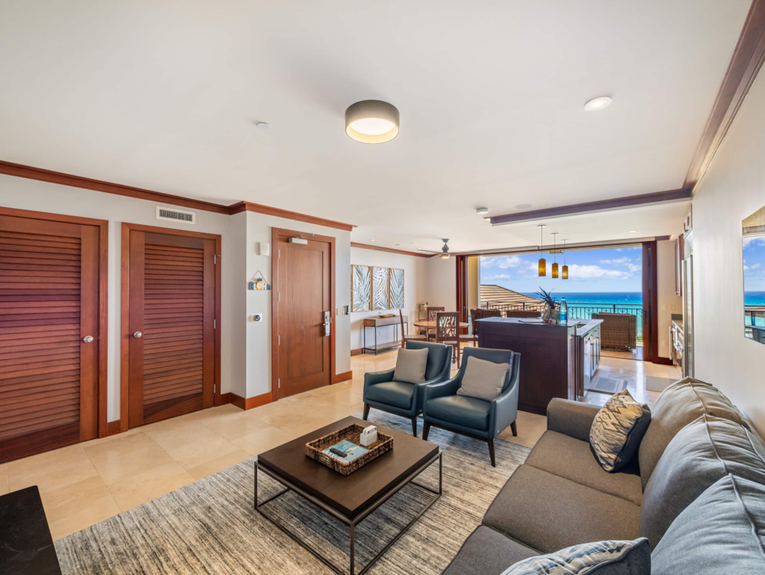 Condo in Kapolei · ★5.0 · 2 bedrooms · 3 beds · 2 shared baths - Image 11