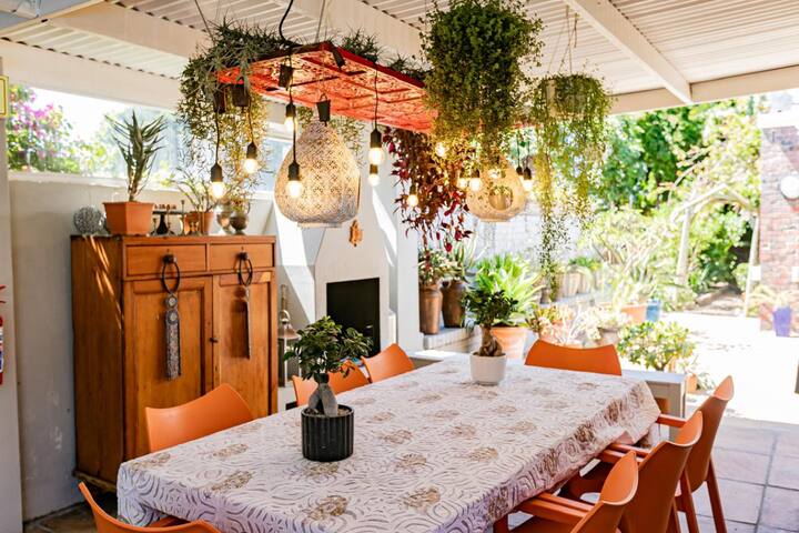 Curated Home with Pool Quiet Neighborhood gallery image 3