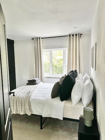listing_image