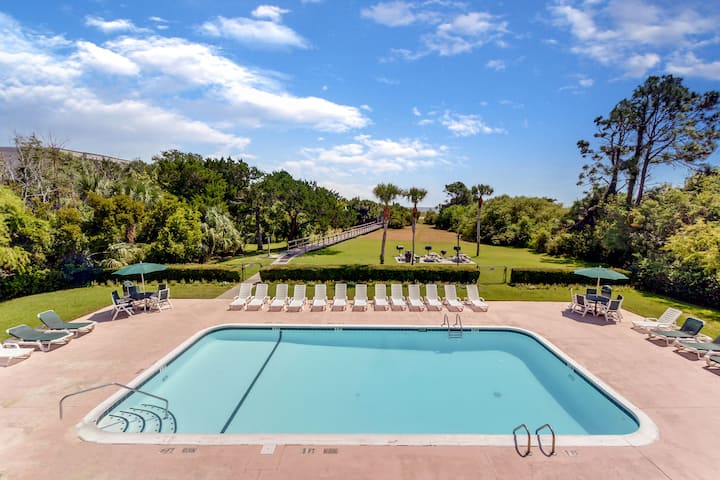 Shipwatch Oasis, Boardwalk To Beach And Community - Beach, St Simons Island