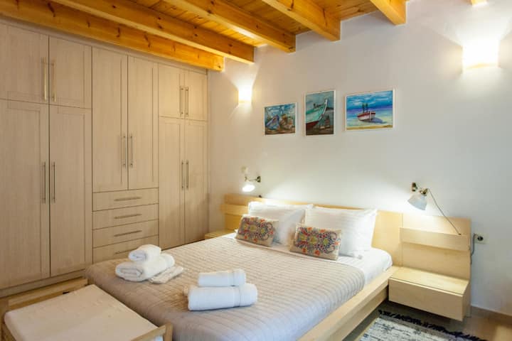 Inviting Double Bedroom Offering Space and Comfort