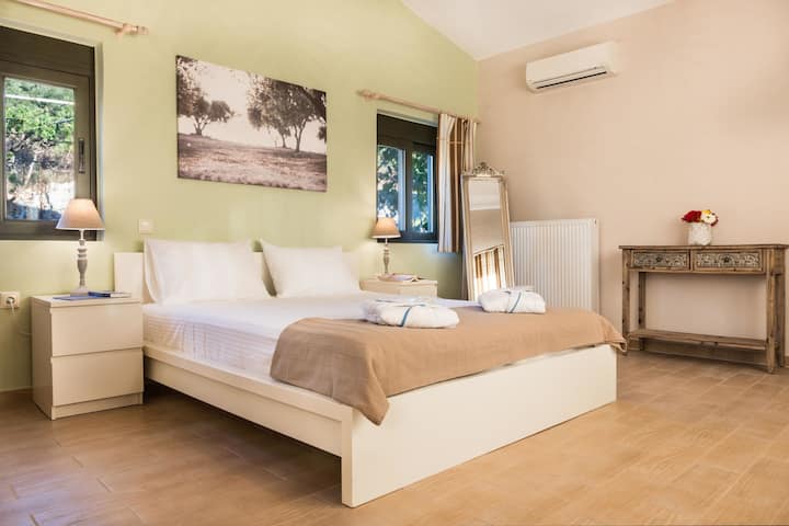 Inviting Double Bedroom Perfect for Relaxation