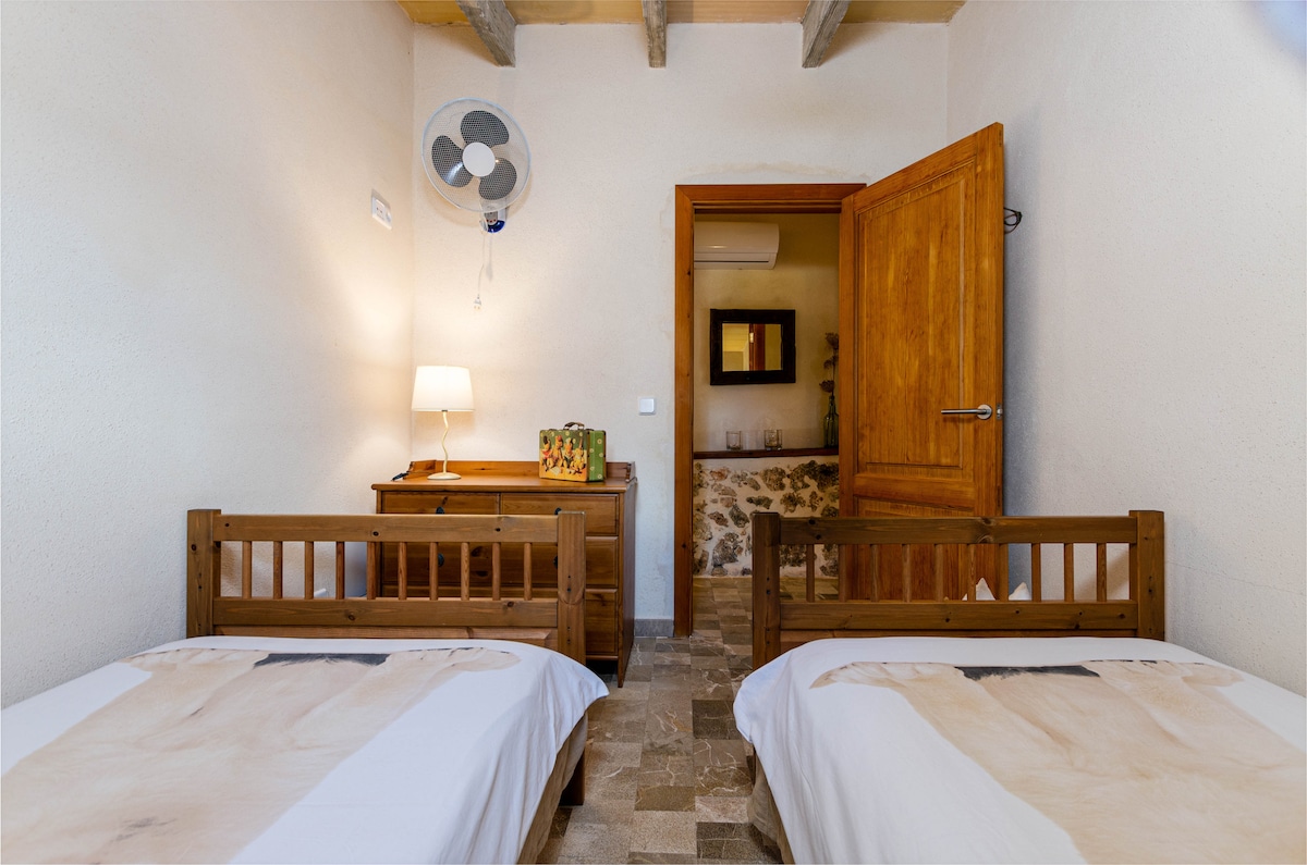 YourHouse Sa Estada 4