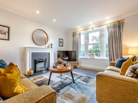 3 Bed in Lamplugh (92616)