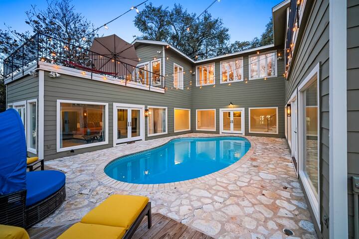 ~Villa Bella Vista~ Luxury on Lake Austin gallery image 3