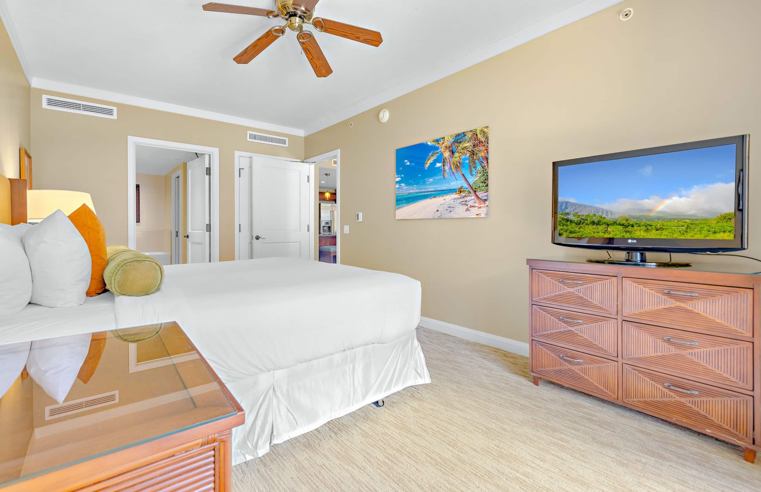 Condo in Lahaina · ★4.67 · 2 bedrooms · 3 beds · 2 baths - Image 20