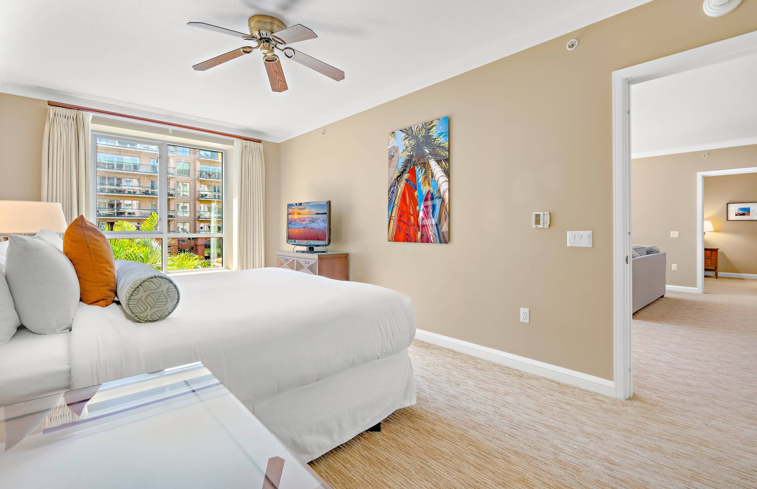 Condo in Lahaina · ★4.67 · 2 bedrooms · 3 beds · 2 baths - Image 25
