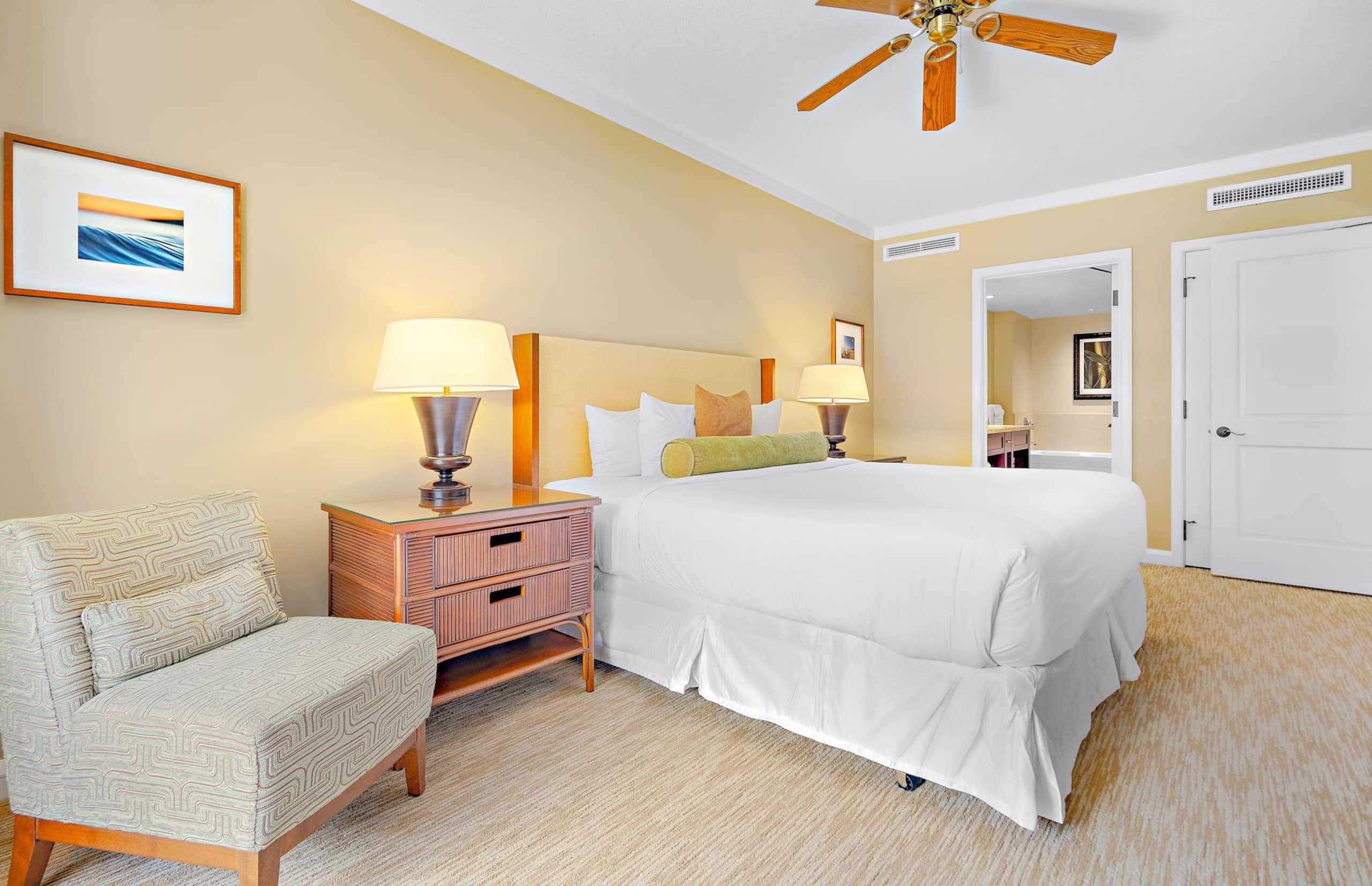 Condo in Lahaina · ★4.67 · 2 bedrooms · 3 beds · 2 baths - Image 19