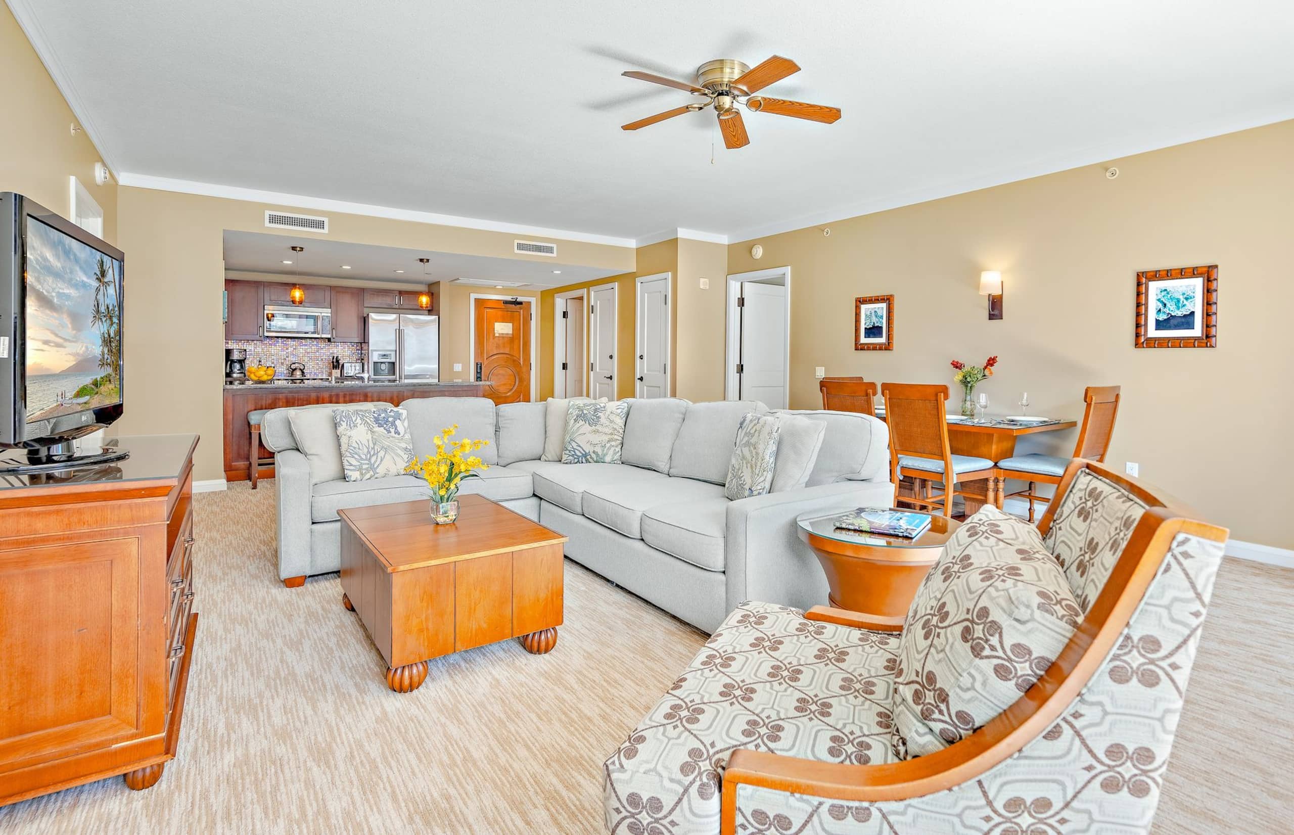 Condo in Lahaina · ★4.67 · 2 bedrooms · 3 beds · 2 baths - Image 5