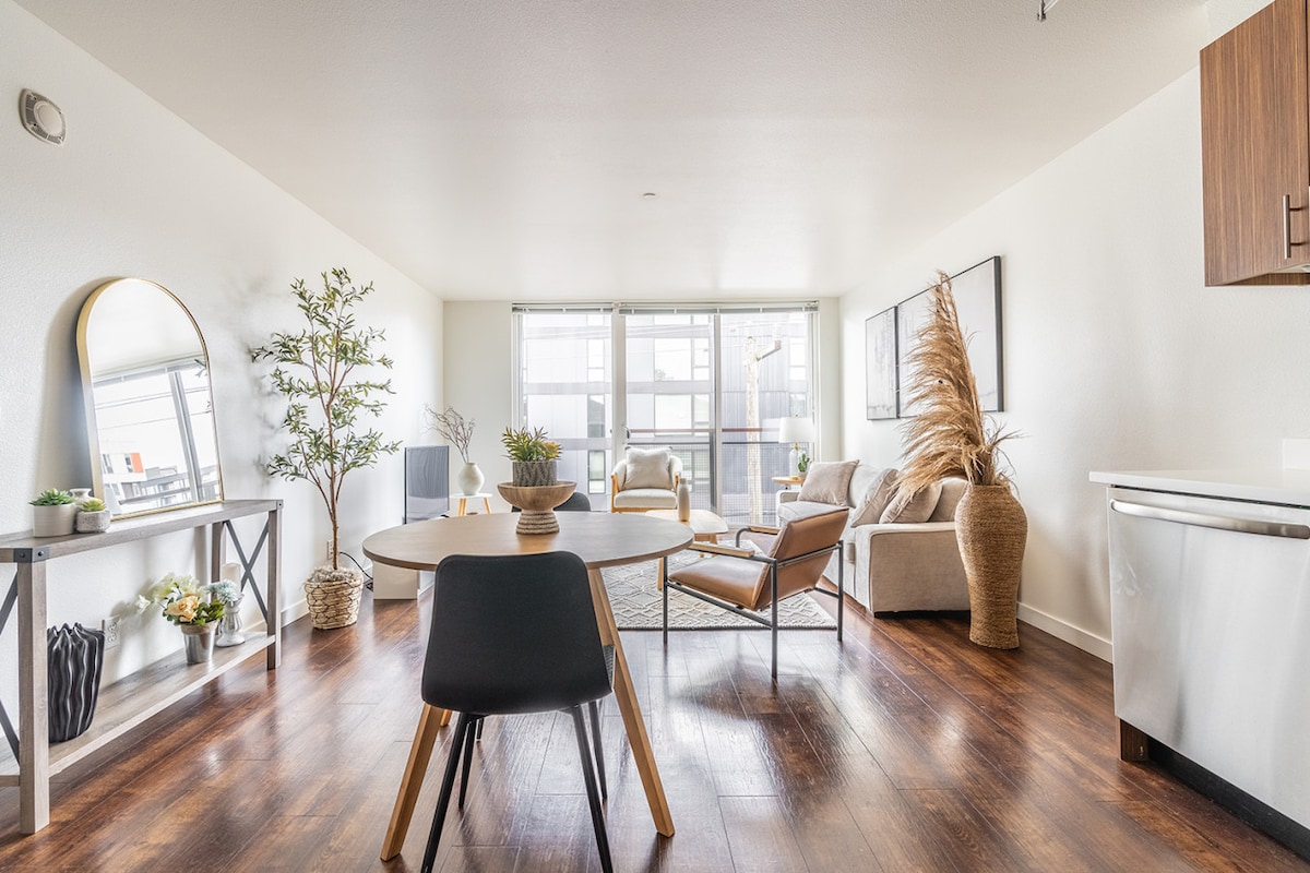 Modern Apartment