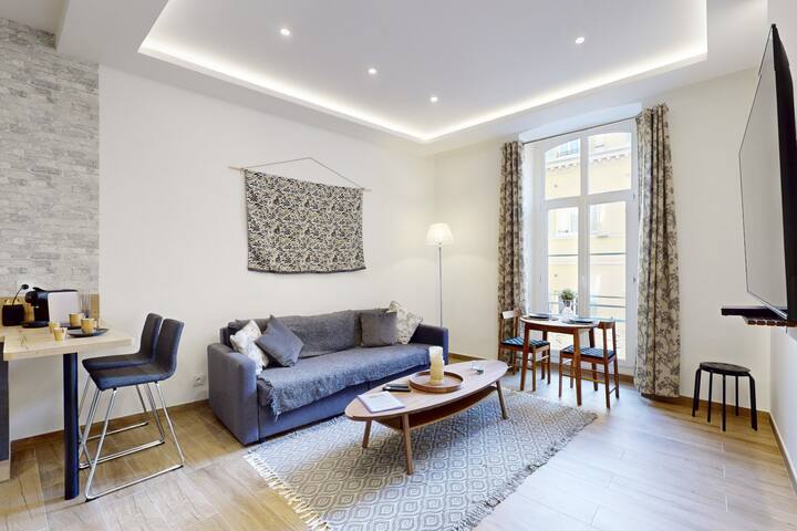 5 Stars Holiday House Limited managed Airbnb listing 3