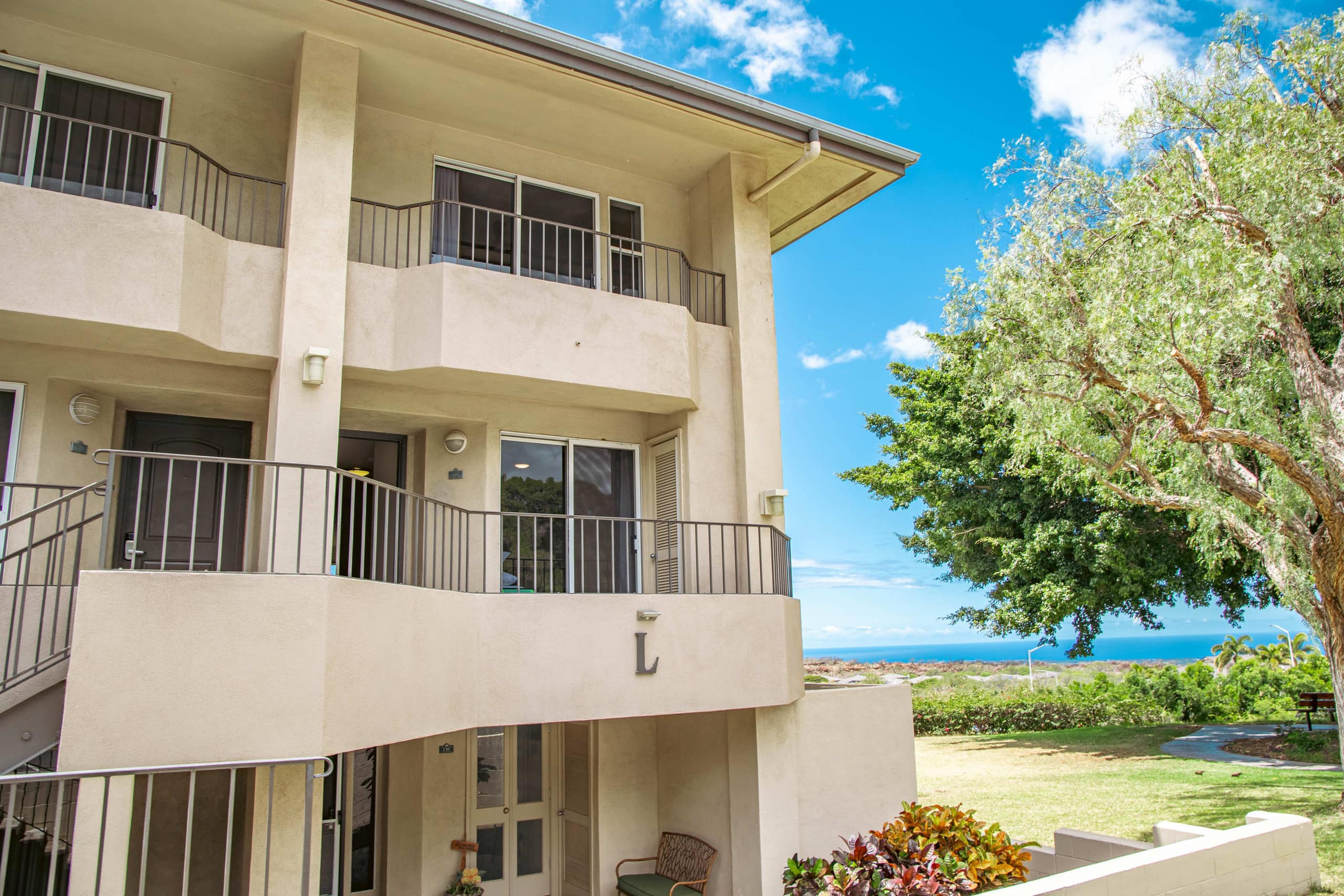 Upgraded 3 bed w/Ocean View, Pool, Hot tub, 2*King - Photo 100