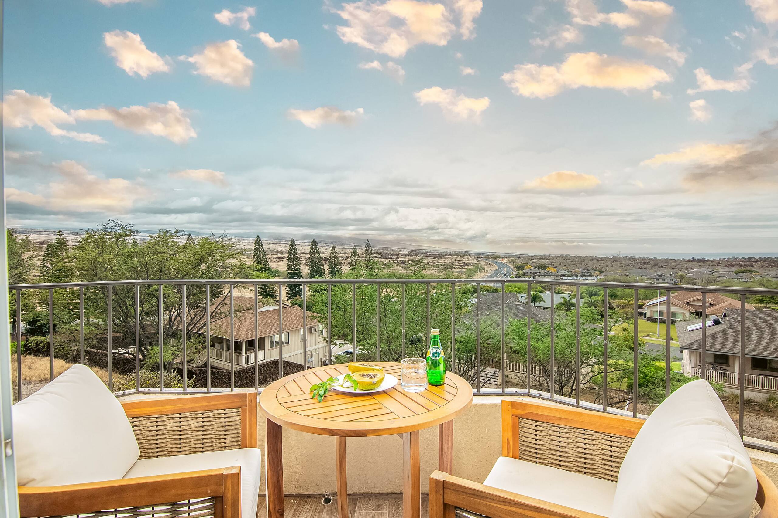 Upgraded 3 bed w/Ocean View, Pool, Hot tub, 2*King - Photo 44