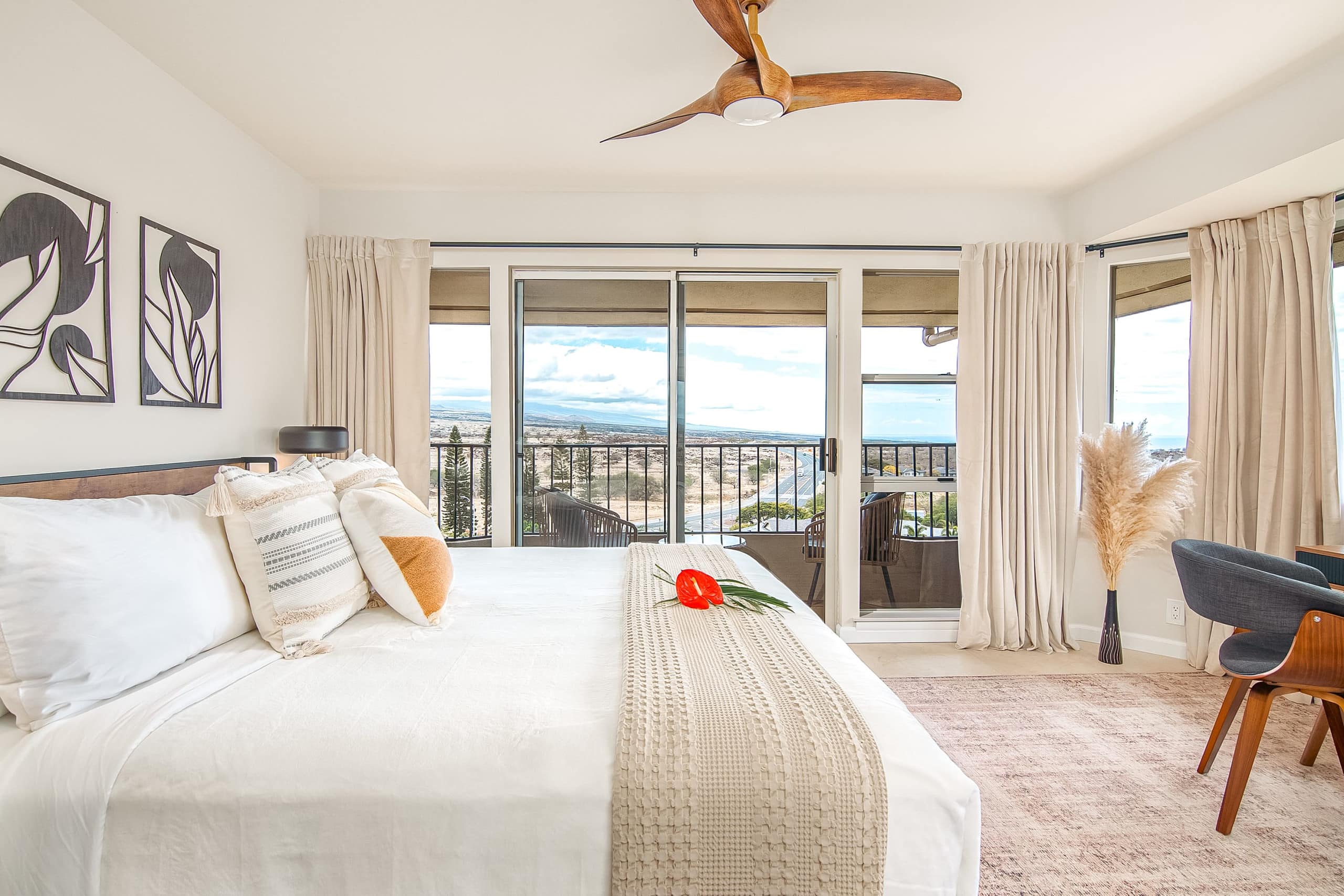 Upgraded 3 bed w/Ocean View, Pool, Hot tub, 2*King - Photo 6