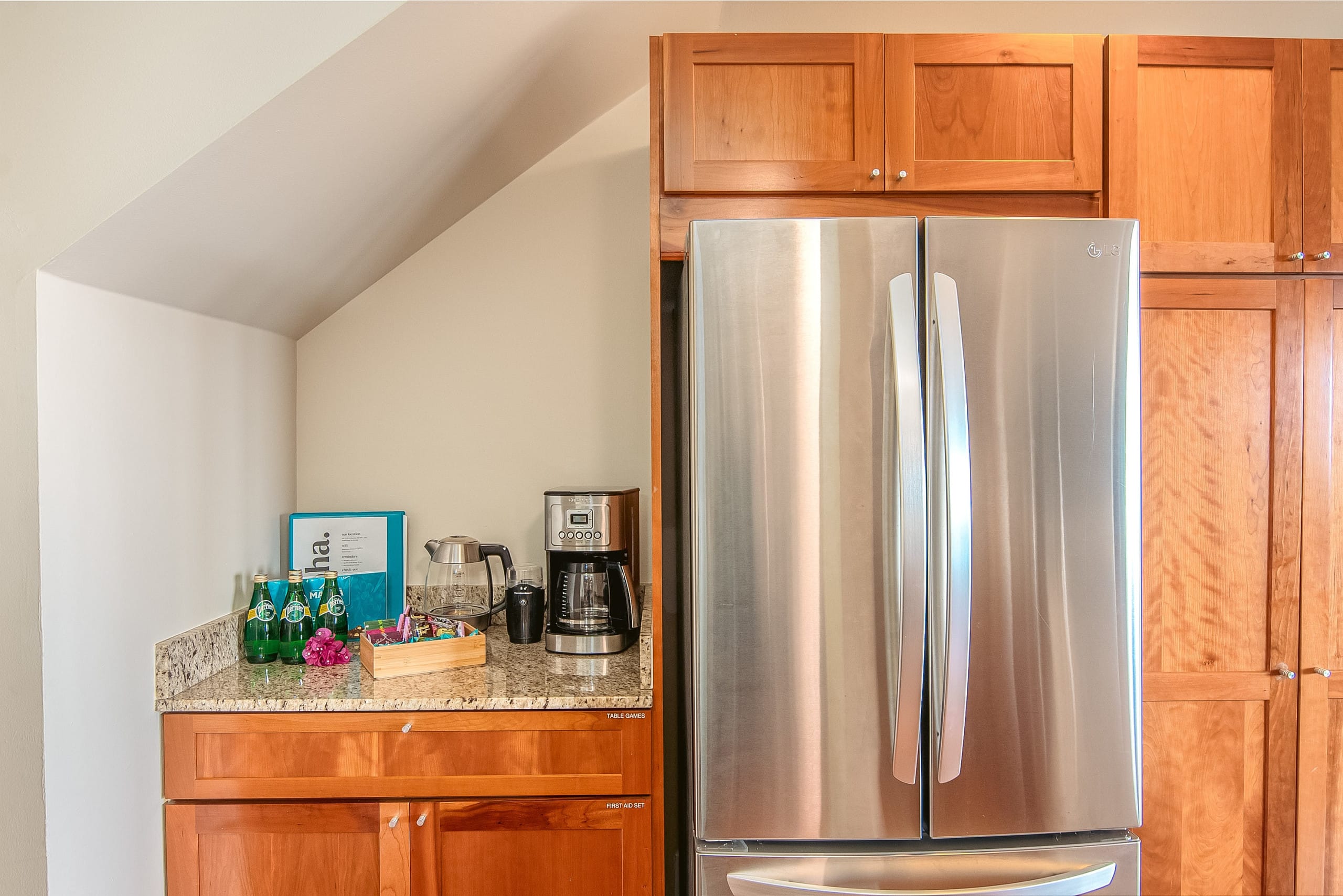 Upgraded 3 bed w/Ocean View, Pool, Hot tub, 2*King - Photo 48