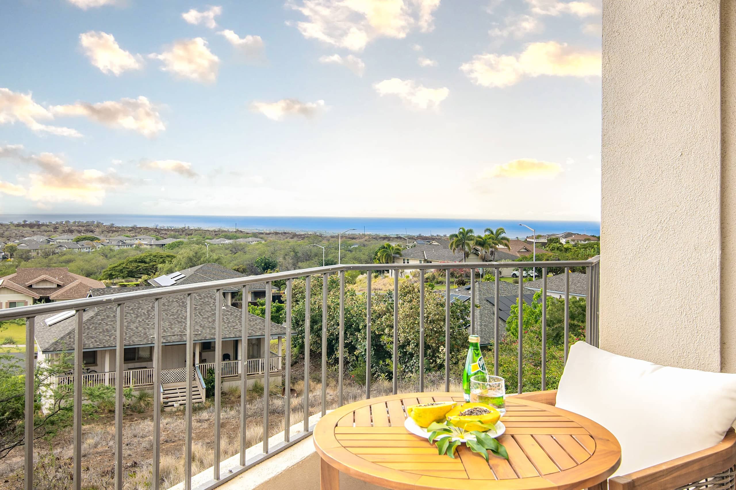Upgraded 3 bed w/Ocean View, Pool, Hot tub, 2*King - Photo 39