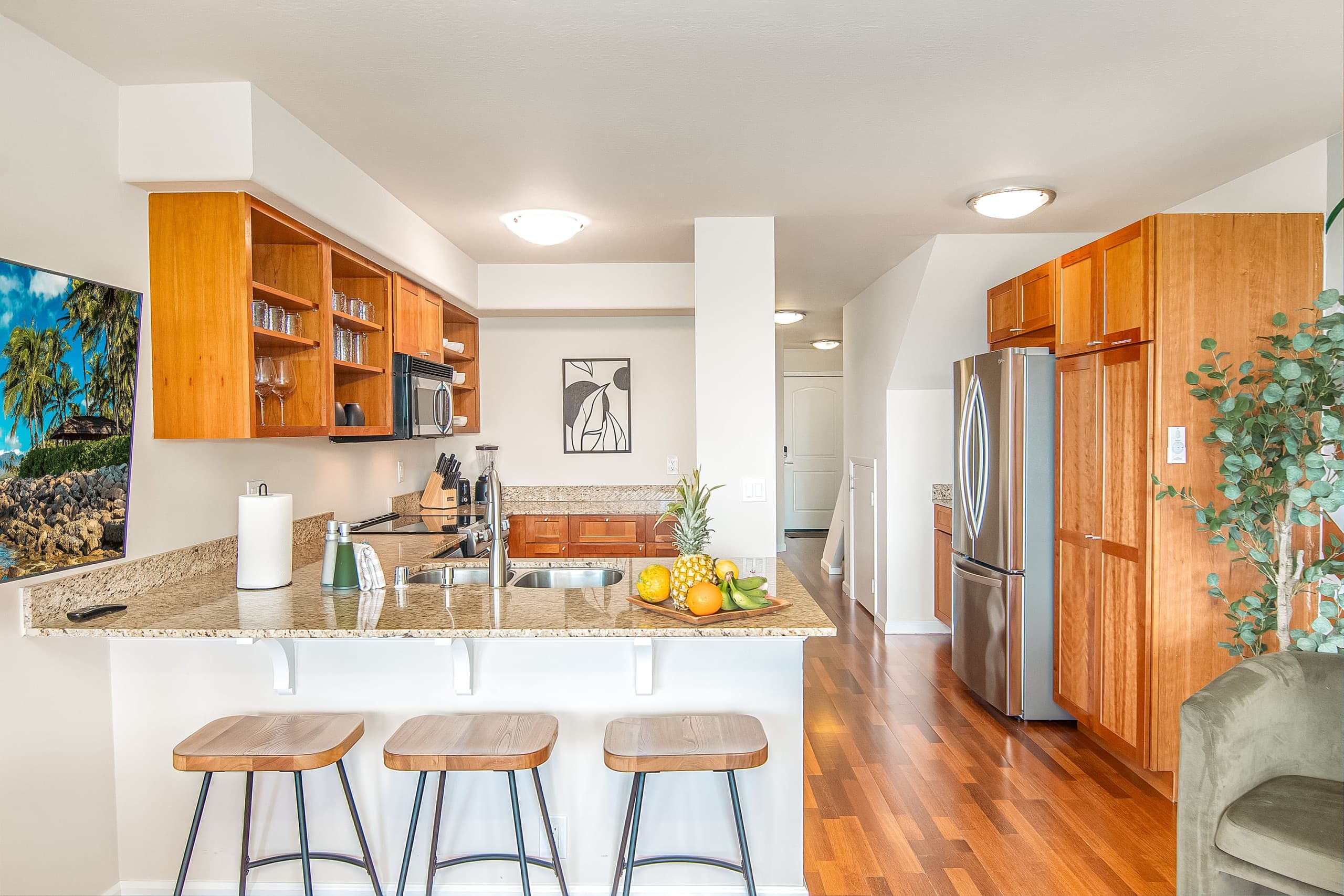Upgraded 3 bed w/Ocean View, Pool, Hot tub, 2*King - Photo 15