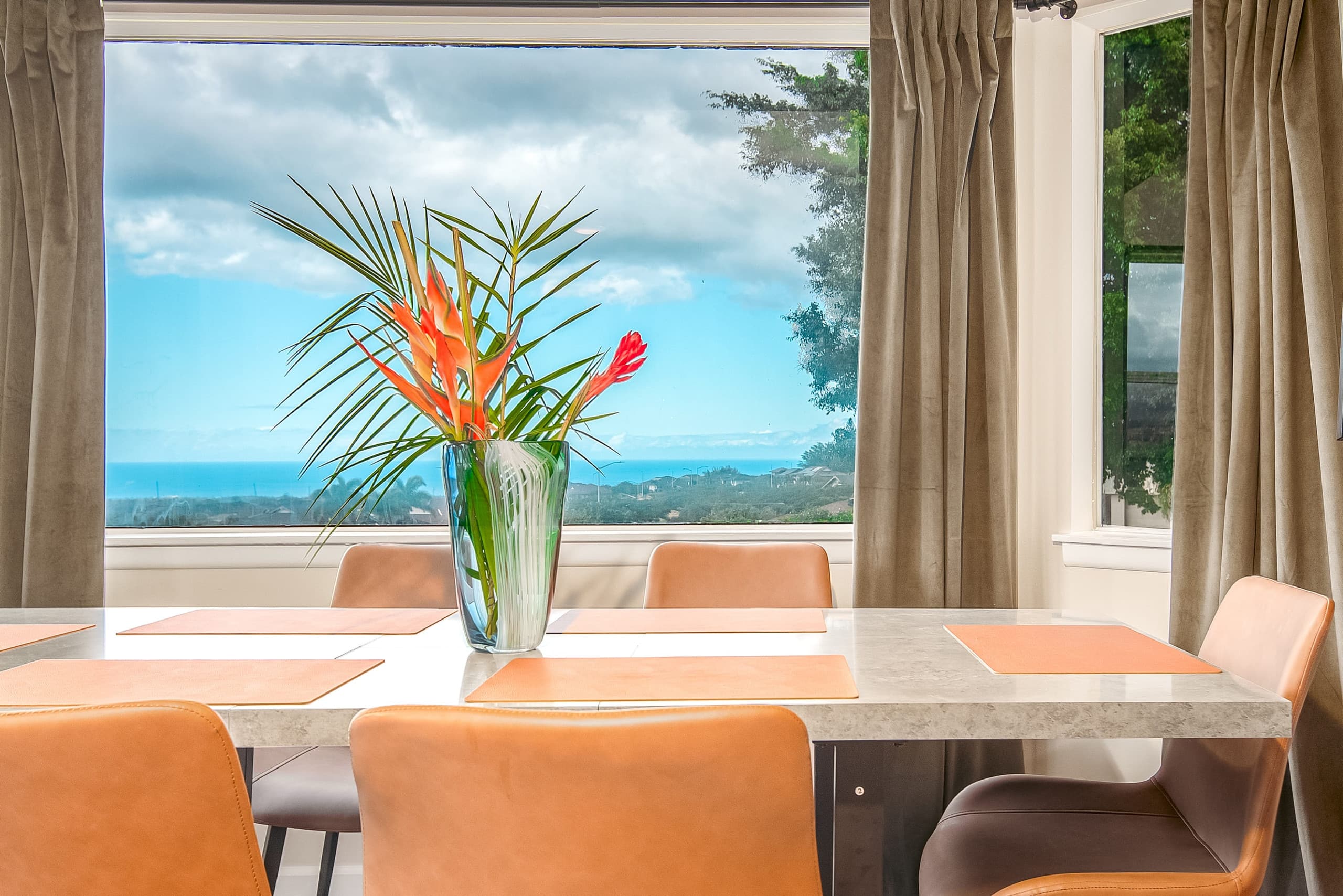 Upgraded 3 bed w/Ocean View, Pool, Hot tub, 2*King - Photo 17