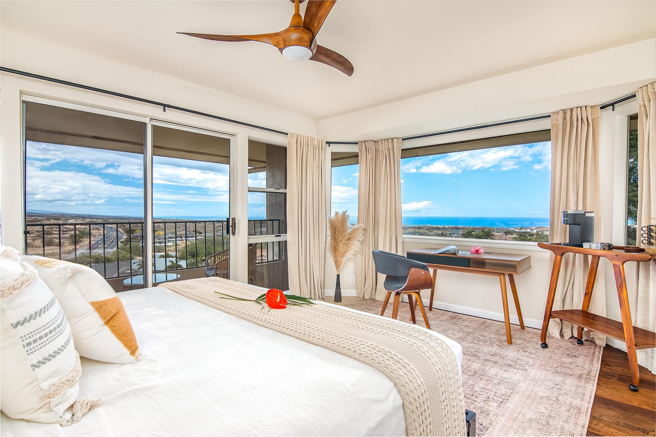 Upgraded 3 bed w/Ocean View, Pool, Hot tub, 2*King - Photo 28