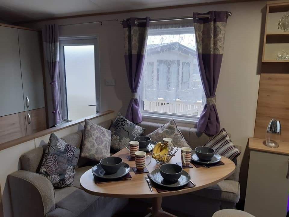 Purple Palace, 3-bed Caravan, Ingoldmells - Ingoldmells