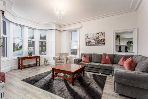 Cuthbert House  - Donnini Apartments
