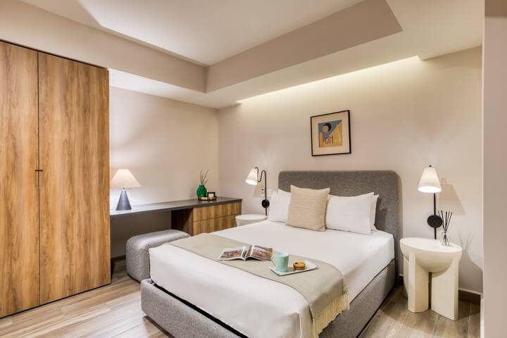 Shared Terr+Gym+G/Room | Chic Spot Near Cibeles gallery image 3