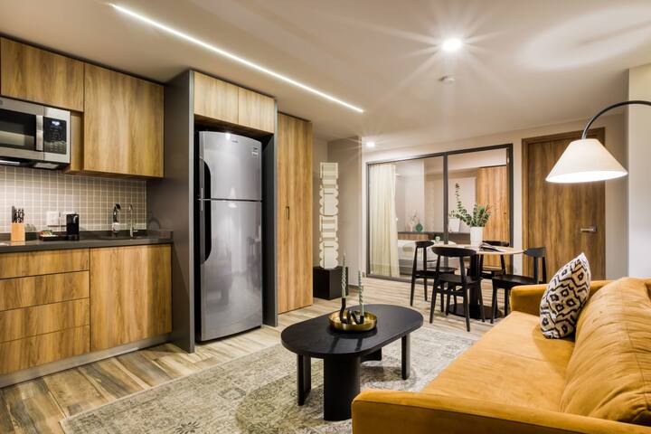 Stay Near the Best Spots | Cool Terr+Gym+B/Center gallery image 5