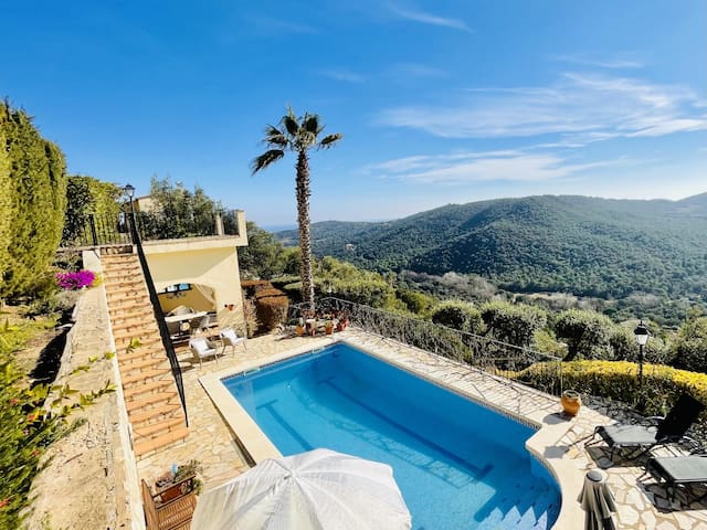 Villa Bitta by Costabravaway